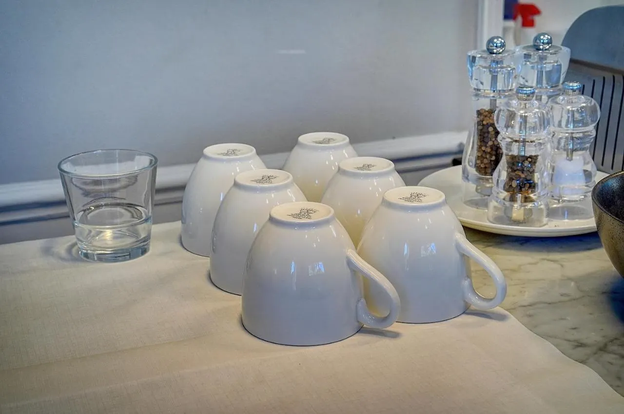 ***  Villa Claudia Hotel Cannes Centre - Parking Frankreich